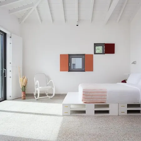 Pelagoon Villa Skiathos Town