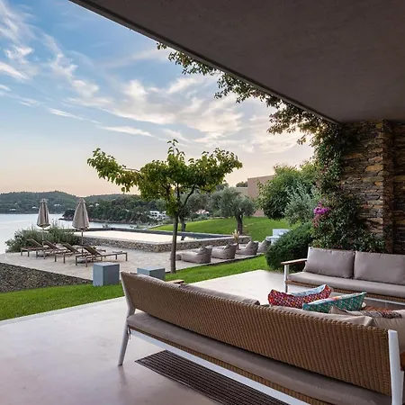 Pelagoon Villa *