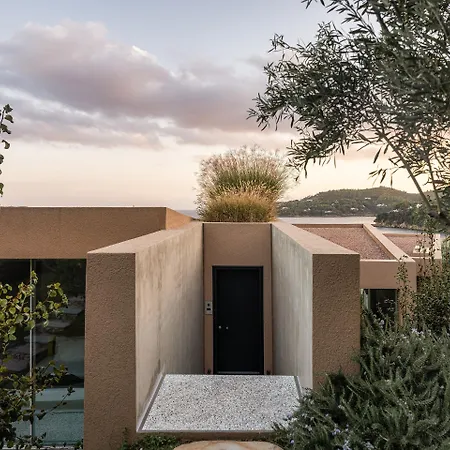 فيلة Pelagoon مدينة سكياثوس