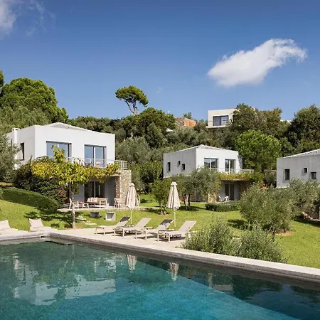 Pelagoon * העיירה סקיאתוס